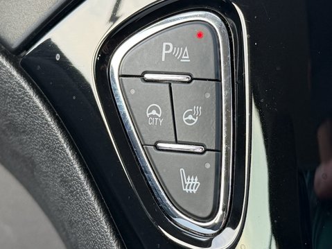 Vauxhall Corsa 1.4 Diamond 5dr 25