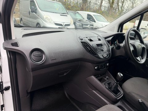 Ford Transit Courier 1.5 TDCi Panel Van 5dr Diesel Manual L1 Euro 6 (s/s) (SLD) (75 ps) 41