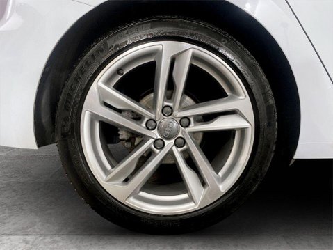 Audi A1 1.0 TFSI 30 S line Sportback 5dr Petrol Manual Euro 6 (s/s) (116 ps) Air Co 10