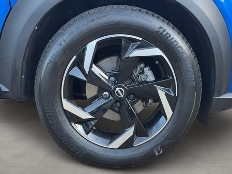 Nissan Juke 1.0 DiG-T 114 N-Connecta 5dr DCT 12