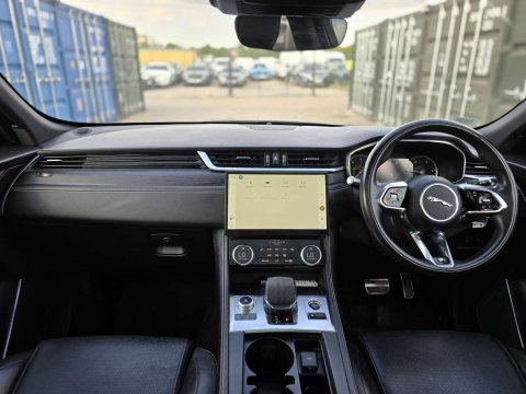 2022 Jaguar F-PACE thumbnail 7