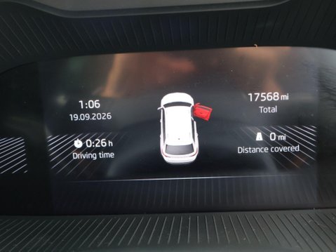 Skoda Karoq 1.5 TSI ACT SE L DSG Euro 6 (s/s) 5dr 27