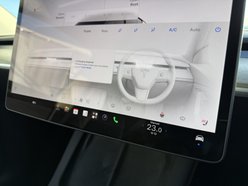 Tesla Model Y (Dual Motor) Long Range SUV 5dr Electric Auto 4WDE (384 bhp) 45