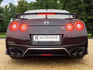 Nissan GT-R RECARO 6