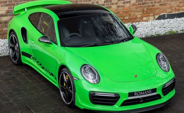 Porsche 911 (991.2) Turbo S 8