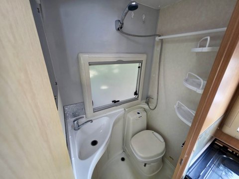 Autosleeper Nuevo ES 18