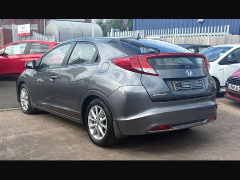 Honda Civic 1.8 Civic i-VTec ES 5dr 6