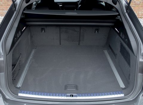 Audi RS6 Avant Vorsprung 30