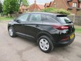 Vauxhall Grandland X 1.2 Turbo SE Euro 6 (s/s) 5dr 8