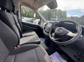 Mercedes-Benz Vito AUTO LWB L2H1 Low Roof Progressive 114 Camera EURO 6 15
