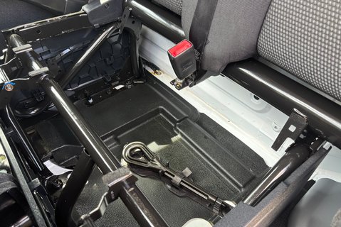 Ford Transit 350 Drw L2 130 ps Single Cab Caged Tipper 16