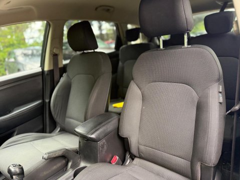 Kia Carens 1.7 CRDi SR7 Euro 6 (s/s) 5dr 20