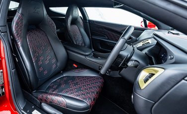 Aston Martin Vanquish Zagato Shooting Brake 12