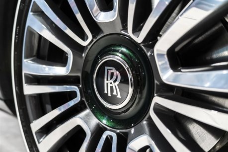 Rolls-Royce Ghost V12. FULL PPF. STARLIGHT. H, C & M SEATS. REAR ENTERTAINMENT. HUD. 13