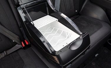 Land Rover Defender 90 V8 16