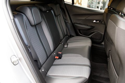 Peugeot 2008 PURETECH S/S ALLURE PREMIUM PLUS 35