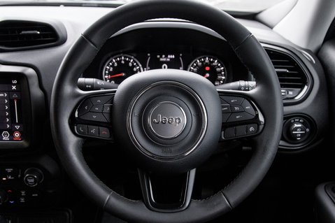 Jeep Renegade NIGHT EAGLE 22