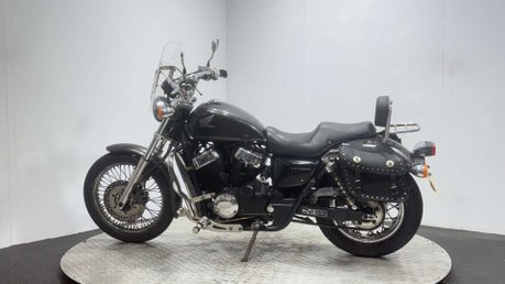Honda VT750 S SHADOW 750 2011 ONLY 18K RUNNING CRUISER PROJECT BIKE 750CC 4