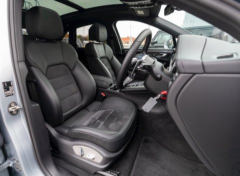 Porsche Macan GTS 12