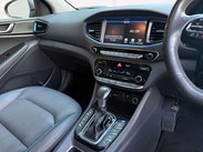 Hyundai IONIQ 1.6 IONIQ Premium SE PHEV Semi-Auto 5dr 3