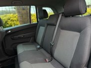 Vauxhall Zafira 1.8 Zafira Design Nav 5dr 16