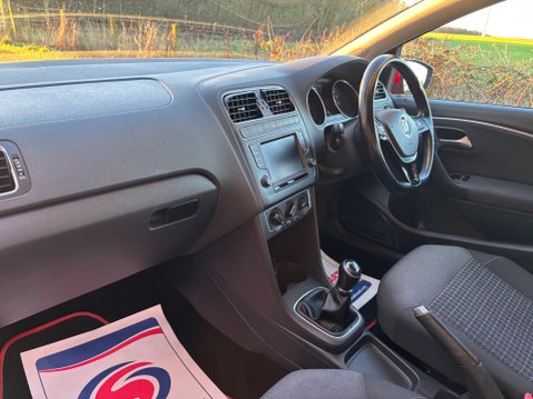 Volkswagen Polo MATCH 9