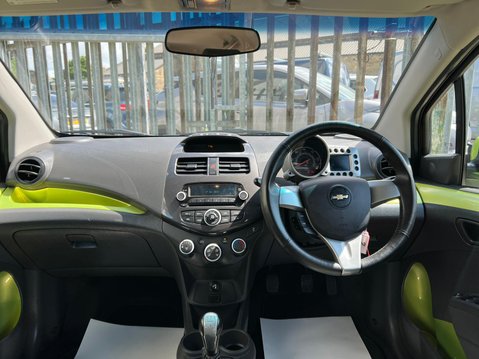 Chevrolet Spark LTZ 28