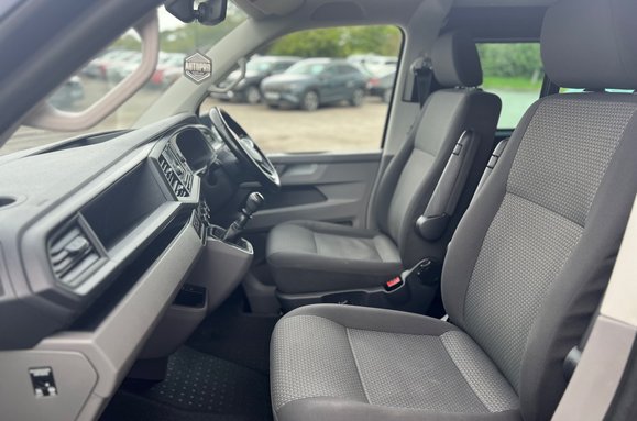 Volkswagen Transporter T32 TDI KOMBI HIGHLINE 5 SEATS 23