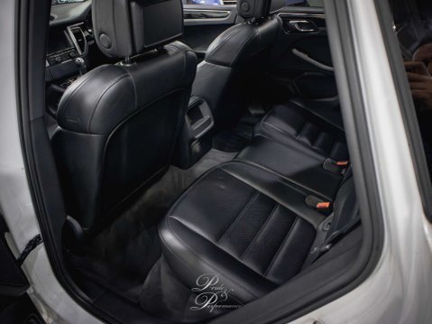 Porsche Macan 3.0 Macan S D Semi-Auto 4WD 5dr 26