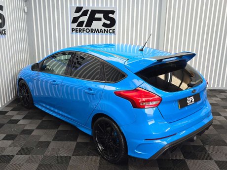 Ford Focus 2.3T EcoBoost RS Hatchback 5dr Petrol Manual AWD Euro 6 (s/s) (350 ps) 32