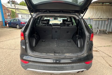Hyundai SANTA FE PREMIUM CRDI - PART EXCHANGE TO CLEAR - MOT NOVEMBER 16