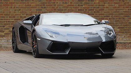  Carbon Fibre Lamborghini Aventador stars in Dark Knight Rises