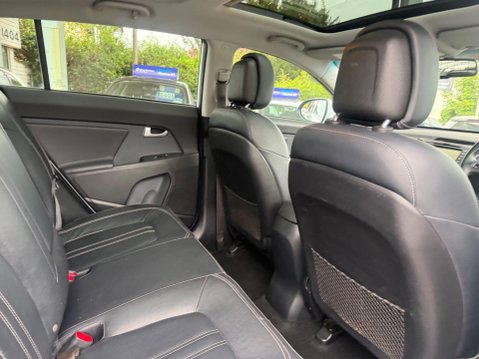 Kia Sportage 2.0 CRDi KX-3 Auto AWD Euro 5 5dr 21