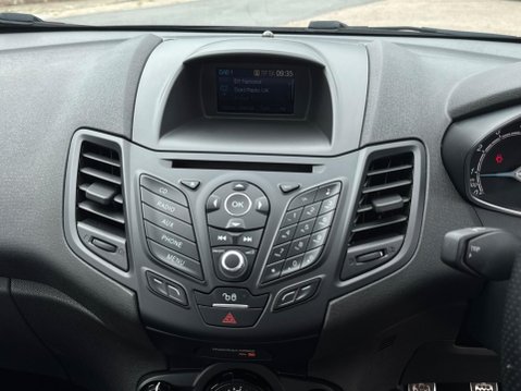 Ford Fiesta 1.0T EcoBoost ST-Line Euro 6 (s/s) 5dr 11