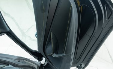 McLaren 720S Performance 31