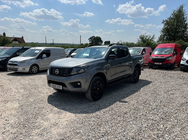 Nissan Navara N-Guard | Auto | 2.3 LT | Dbl Cab | Nav | Sensors | Cam | EURO 6 | NO VAT 2