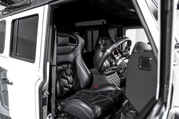 Land Rover Defender CHELSEA TRUCK CO. NOW SOLD. SIMILAR REQUIRED. PLEASE CALL 01903 254800. 2