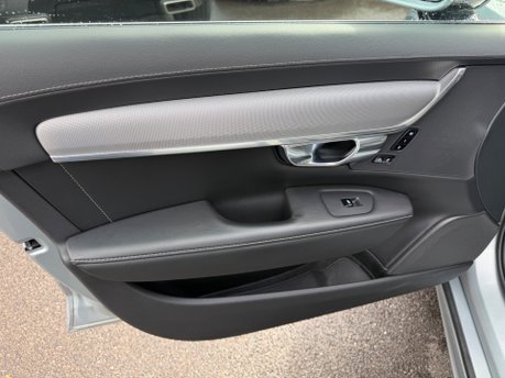 Volvo V90 D4 INSCRIPTION 46