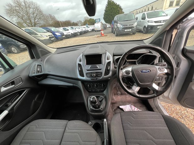 Ford Transit Connect SWB L1H1 Limited 200 Air Con Alloys Camera Sensors EURO 6 NO VAT 26