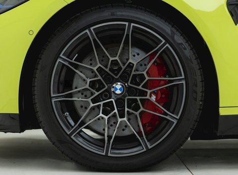 BMW M4 Competition 8