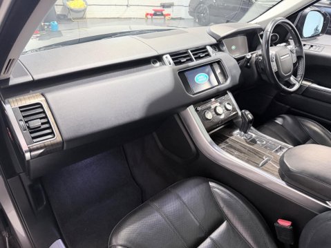 Land Rover Range Rover Sport 3.0 SD V6 HSE Auto 4WD Euro 6 (s/s) 5dr 15