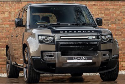 Land Rover Defender 110 X P400