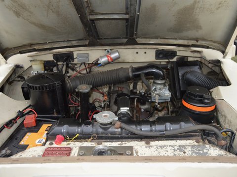 Land Rover 88 Series III SUV 30