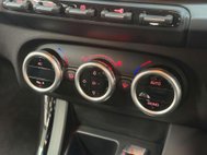 Alfa Romeo Giulietta 1.4 TB MultiAir Lusso Hatchback 5dr Petrol Manual Euro 5 (s/s) (170 bhp) 31