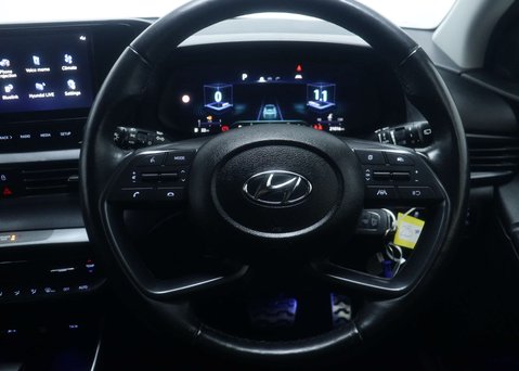 Hyundai BAYON 1.0 Bayon Premium TGDi MHEV Auto 5dr 18