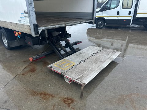 Iveco Daily 70C18HB 11