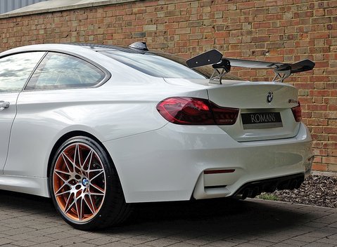 BMW M4 GTS 29