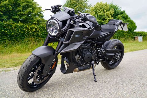 KTM Brabus 1.3 Brabus 1300 R 23 17