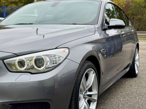 BMW 5 Series 2.0 520d M Sport Auto 5dr 38
