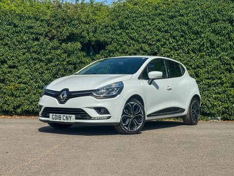 Renault Clio 0.9 TCe Iconic Hatchback 5dr Petrol Manual Euro 6 (s/s) (90 ps) 26